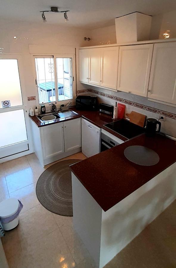 Cozy & Bright Apartment, Villamartin, Orihuela Costa Eksteriør billede
