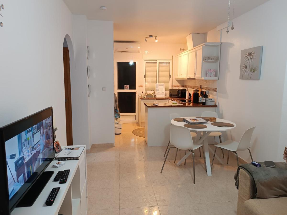 Cozy & Bright Apartment, Villamartin, Orihuela Costa Eksteriør billede